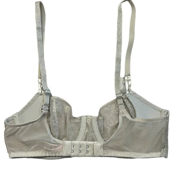 VICTORIA’S SECRET DREAM ANGELS PUSH UP BRA NO PADDING SIZE 32D - Picture 6 of 10